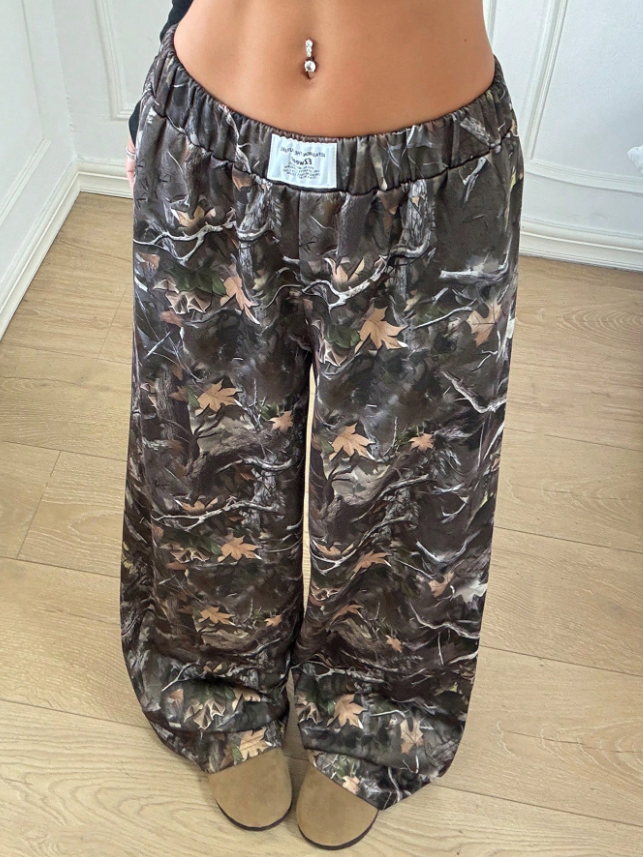 Frog Green Branch Print Letter Embroidery Wide Leg Sweatpants