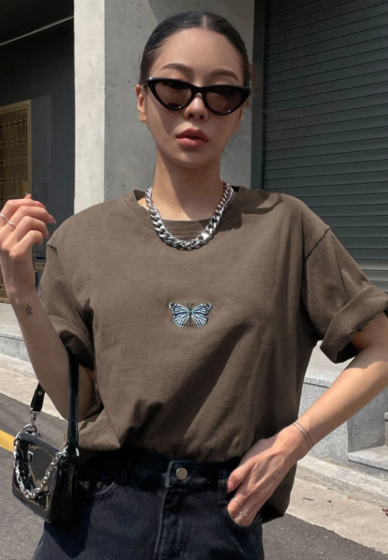 Brown Bear Butterfly Embroidery Drop Shoulder Tee